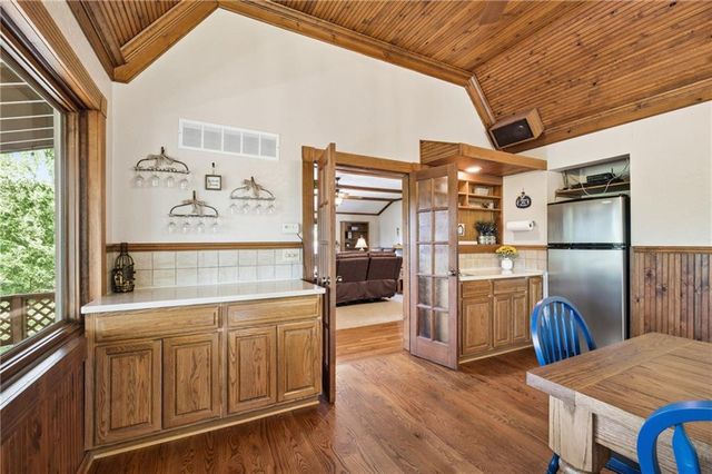 25045 W 215th Street, Spring Hill, KS 66083