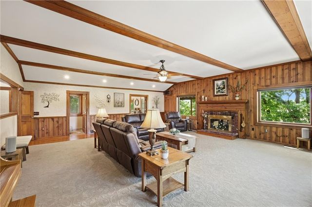 25045 W 215th Street, Spring Hill, KS 66083
