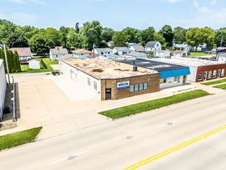 140 Fletcher Avenue, Waterloo, IA 50701