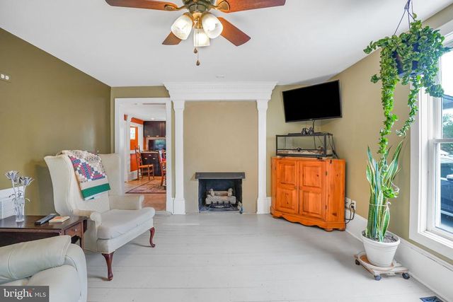 500 KNIGHTING RD, Gordonsville, VA 22942