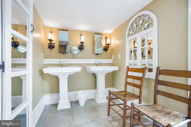 500 KNIGHTING RD, Gordonsville, VA 22942