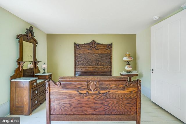 500 KNIGHTING RD, Gordonsville, VA 22942