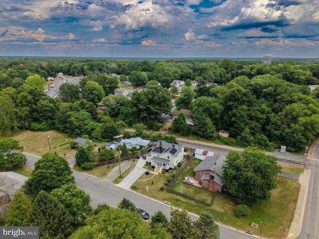 500 KNIGHTING RD, Gordonsville, VA 22942