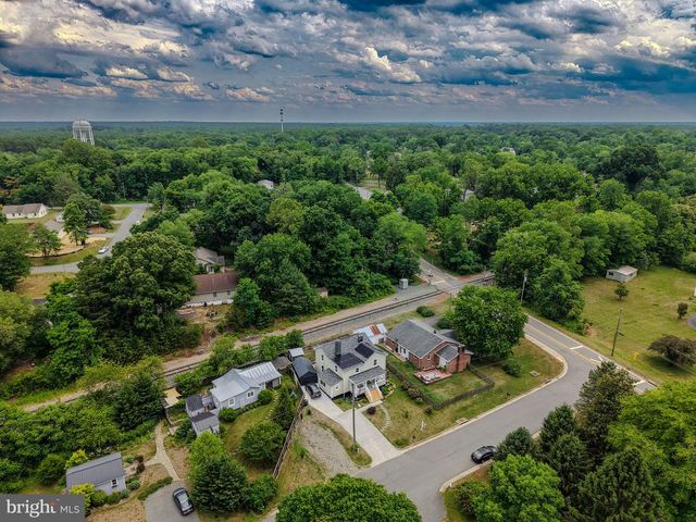 500 KNIGHTING RD, Gordonsville, VA 22942