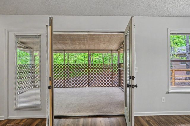 3 Rollo Lane, Hot Springs Village, AR 71909