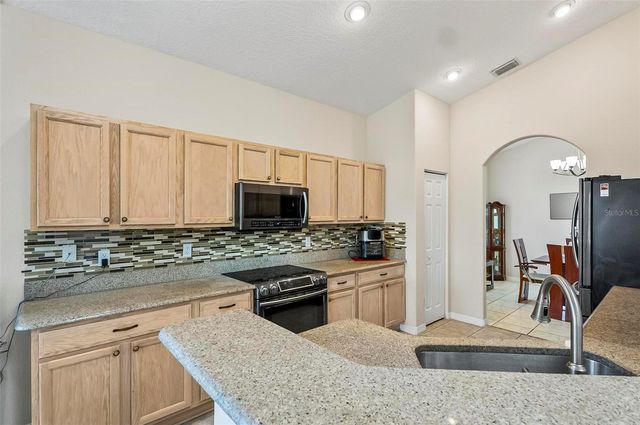 19 RAINTREE CIRCLE, Palm Coast, FL 32164