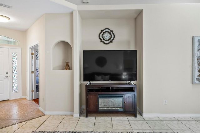 19 RAINTREE CIRCLE, Palm Coast, FL 32164