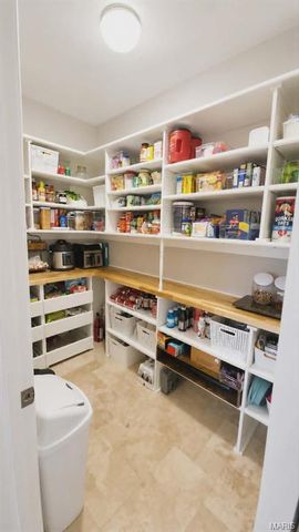 535 Garrick Place, O'fallon, MO 63368