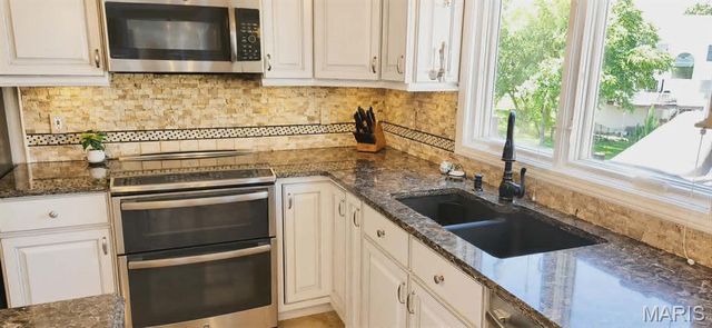 535 Garrick Place, O'fallon, MO 63368