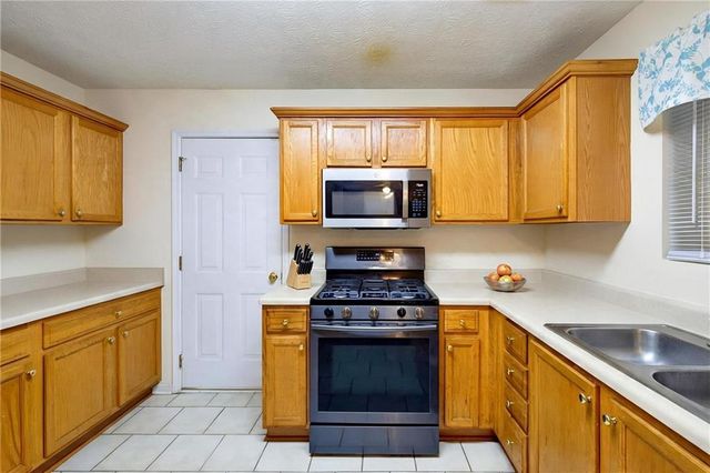 8405 Somerton Circle, Douglasville, GA 30134