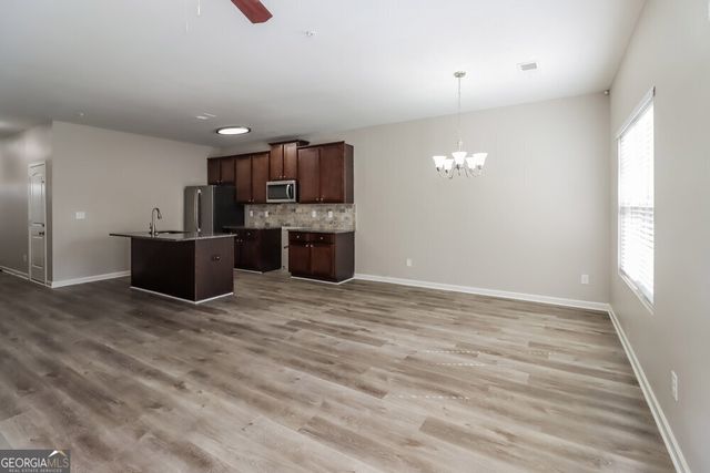 1890 Old Dogwood, Jonesboro, GA 30238