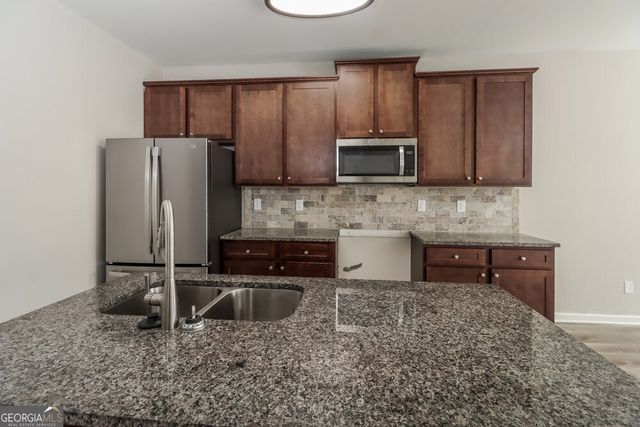 1890 Old Dogwood, Jonesboro, GA 30238