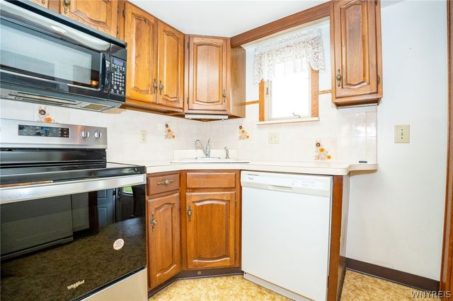 105 Elm Street, Lackawanna, NY 14218