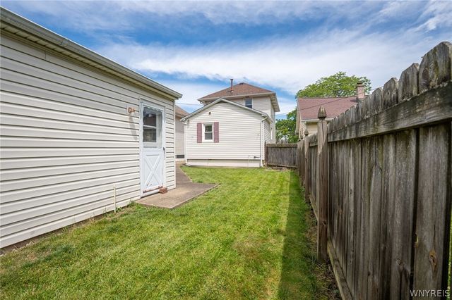 105 Elm Street, Lackawanna, NY 14218
