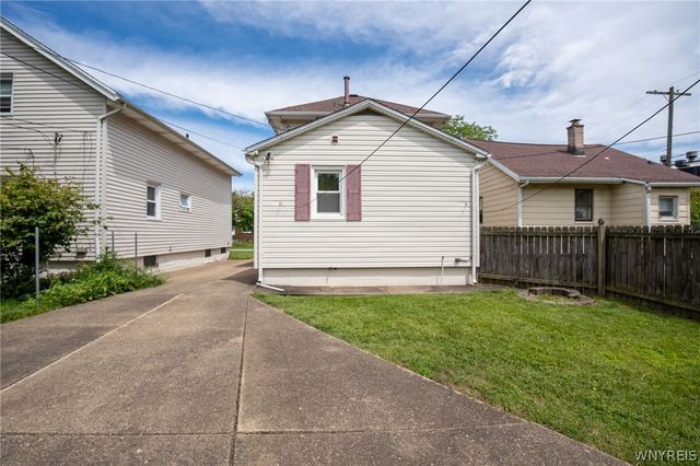 105 Elm Street, Lackawanna, NY 14218