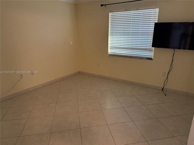 3920 Inverrary Blvd 504C, Lauderhill, FL 33319