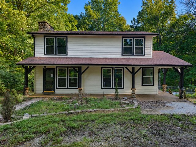 111 Milton Rd, Dickson, TN 37055