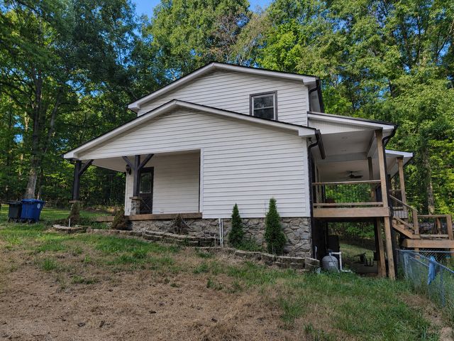 111 Milton Rd, Dickson, TN 37055