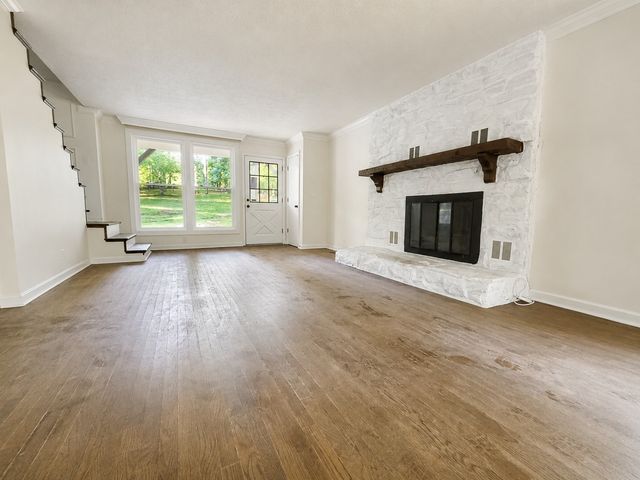 111 Milton Rd, Dickson, TN 37055