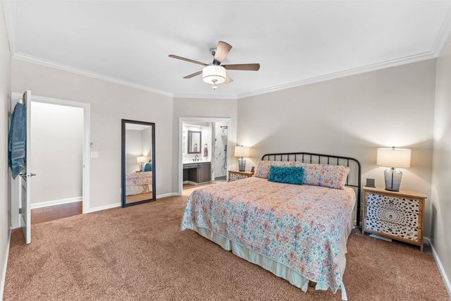 2 Crown Mountain Court, Maumelle, AR 72113