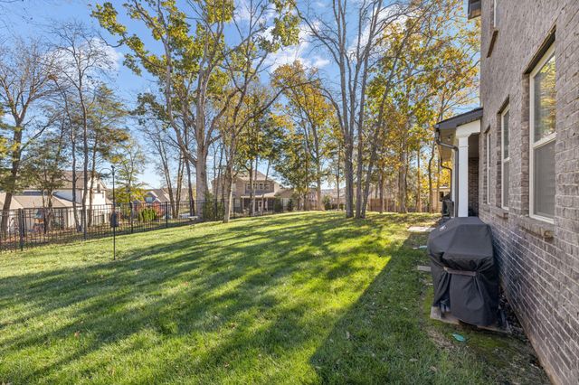 910 Los Lomas Way, Nolensville, TN 37135