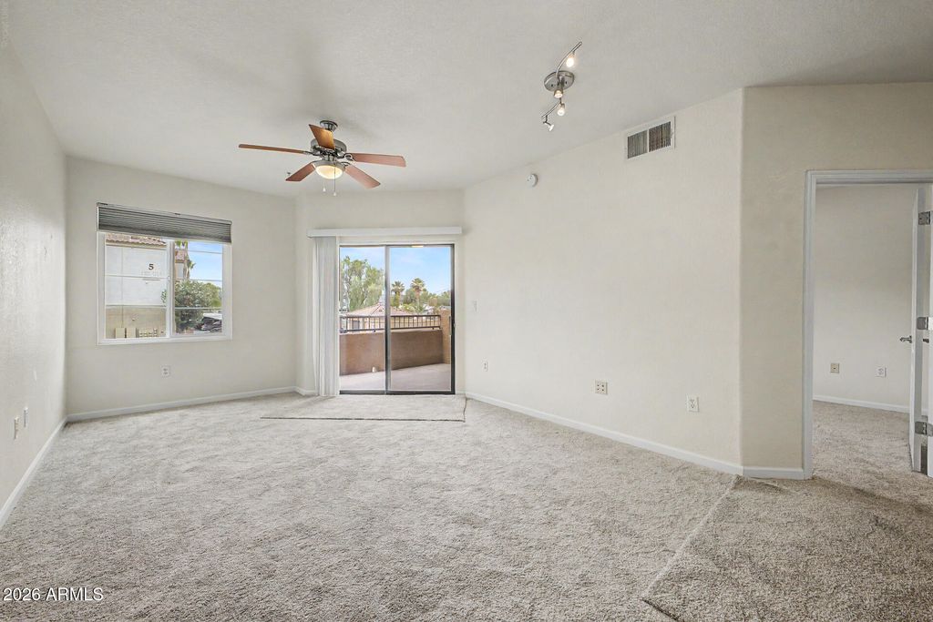 5302 E VAN BUREN Street 2036, Phoenix, AZ 85008 — photo 2