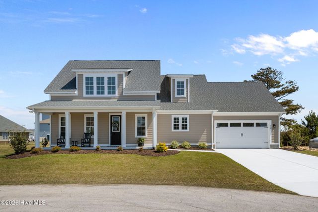 658 Fishermans Point, Newport, NC 28570