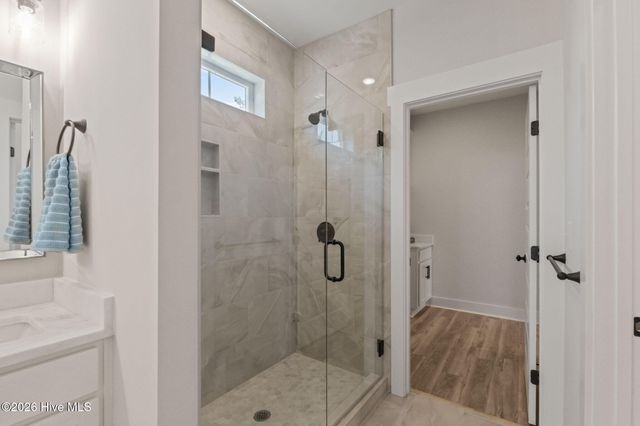 658 Fishermans Point, Newport, NC 28570