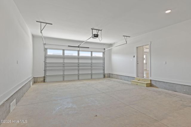 658 Fishermans Point, Newport, NC 28570