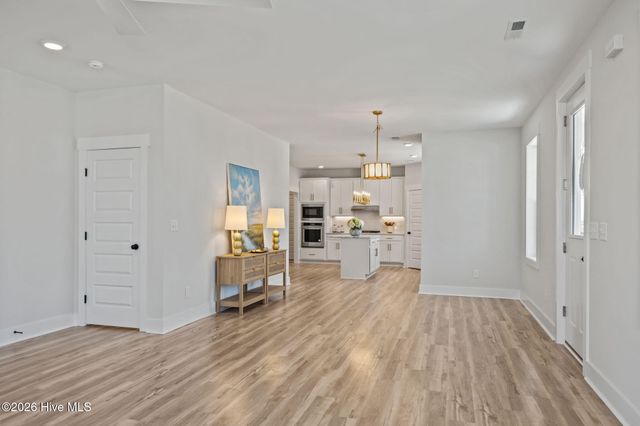 658 Fishermans Point, Newport, NC 28570