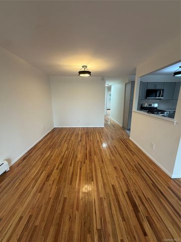 1927 84th Street 3rd floor, Brooklyn, NY 11214
