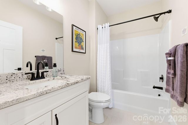 1474 Locust Grove Road, Hendersonville, NC 28792