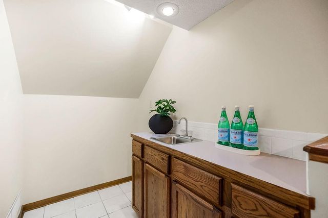 1840 SE 7th Street, Lee's Summit, MO 64063