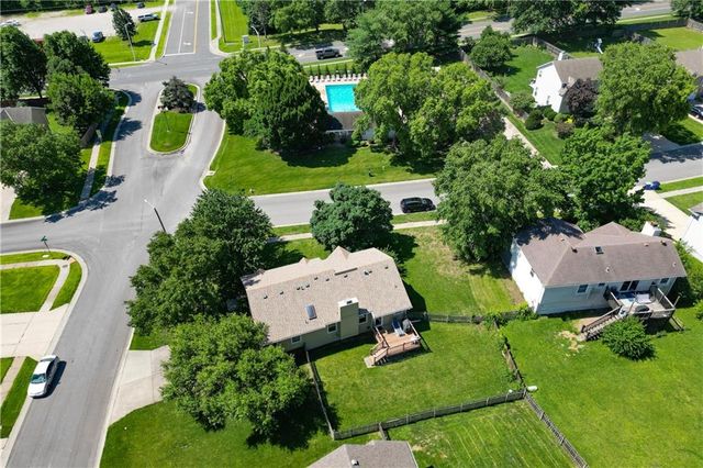 1840 SE 7th Street, Lee's Summit, MO 64063