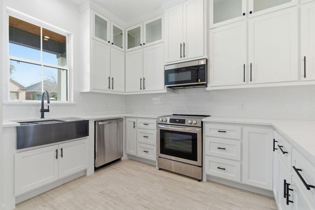 3515 Country Club Boulevard, Montgomery, TX 77356