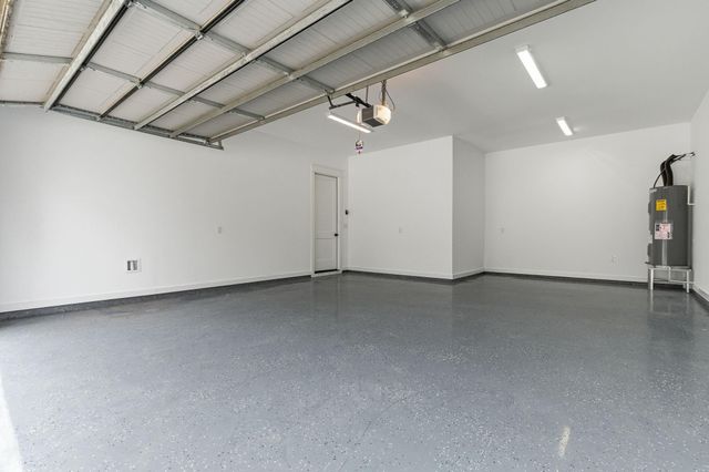 3515 Country Club Boulevard, Montgomery, TX 77356