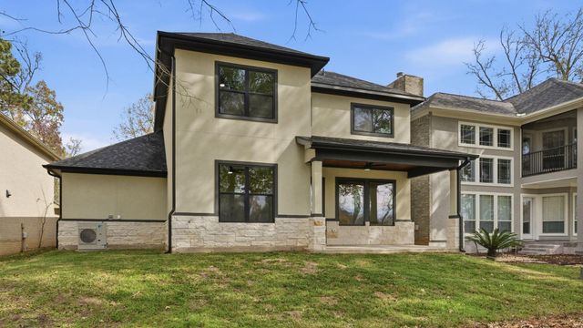 3515 Country Club Boulevard, Montgomery, TX 77356