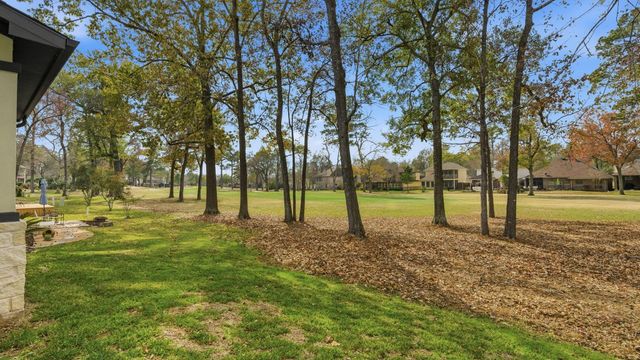 3515 Country Club Boulevard, Montgomery, TX 77356