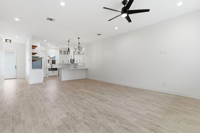 3515 Country Club Boulevard, Montgomery, TX 77356