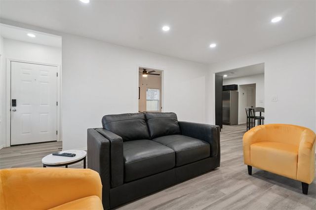 1200 17th Street A, Oklahoma City, OK 73111