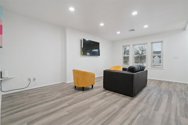 1200 17th Street A, Oklahoma City, OK 73111
