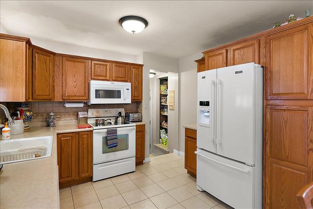 14170 Carol Street, Holland, MI 49424