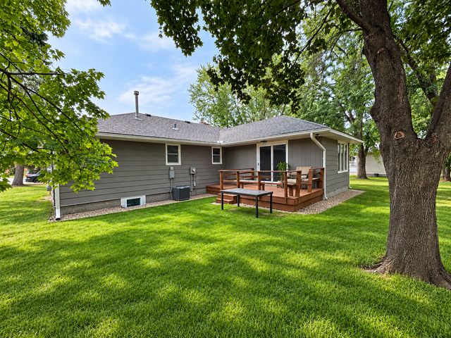 11942 Crooked Lake Boulevard NW, Coon Rapids, MN 55433