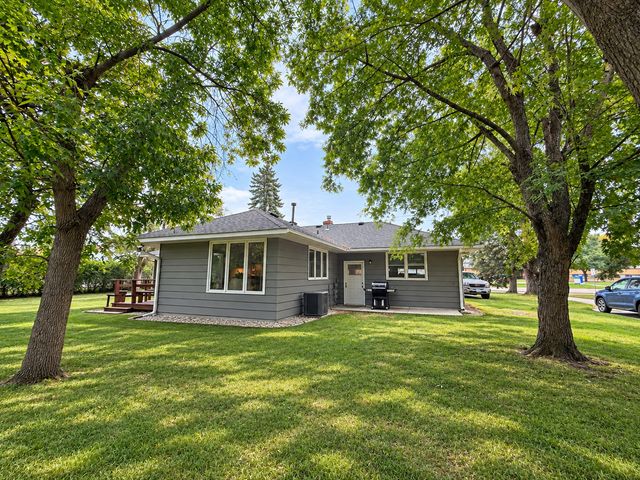 11942 Crooked Lake Boulevard NW, Coon Rapids, MN 55433