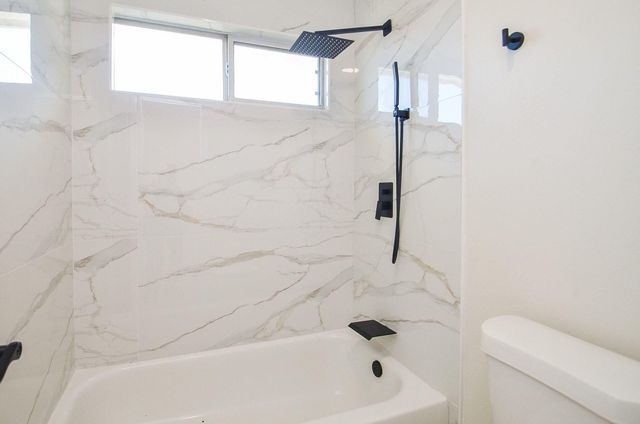 2422 Teal Run Place Drive, Fresno, TX 77545