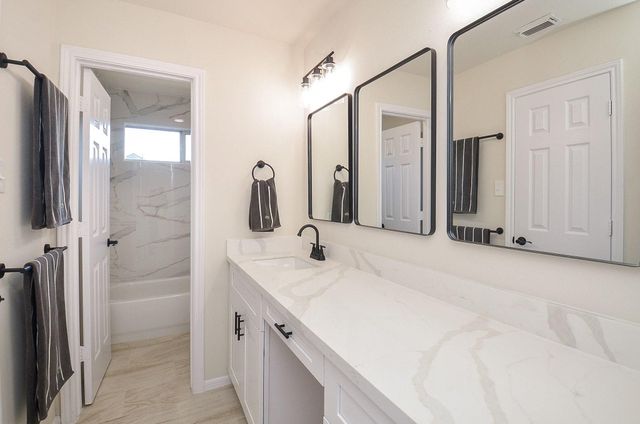 2422 Teal Run Place Drive, Fresno, TX 77545