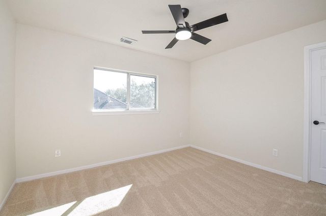 2422 Teal Run Place Drive, Fresno, TX 77545