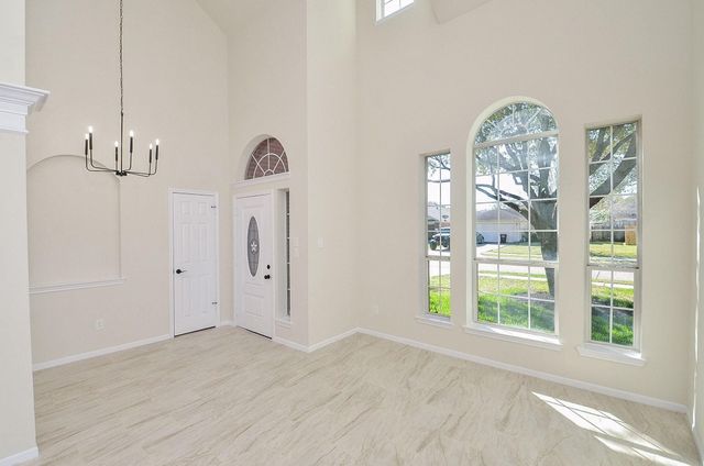 2422 Teal Run Place Drive, Fresno, TX 77545