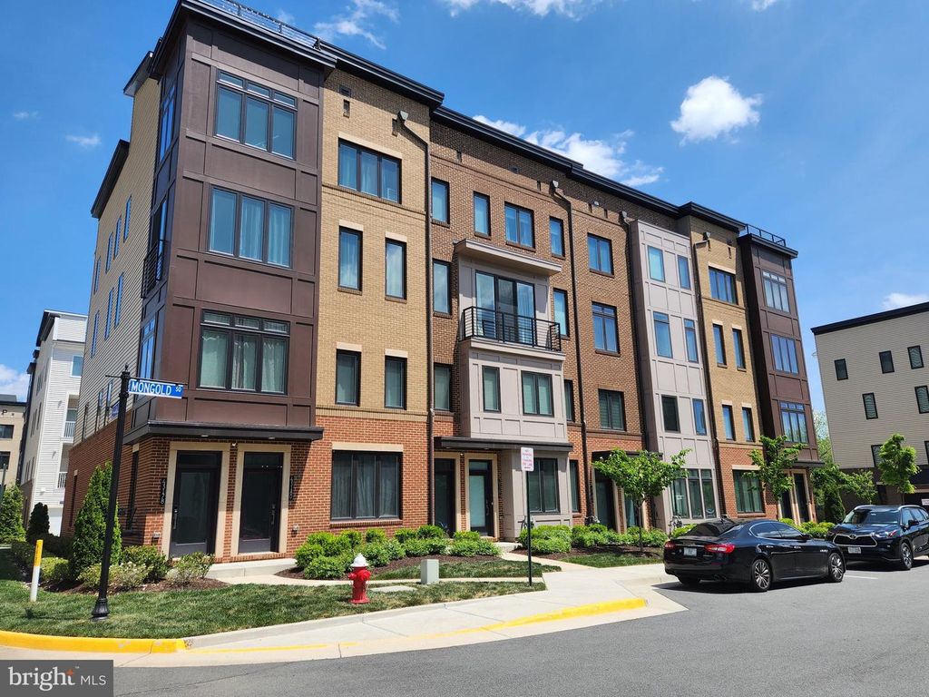 43186 MONGOLD SQ, Ashburn, VA 20148