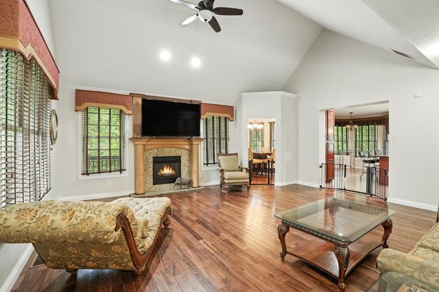 10370 Cynthia Lane, Wheatfield, IN 46392